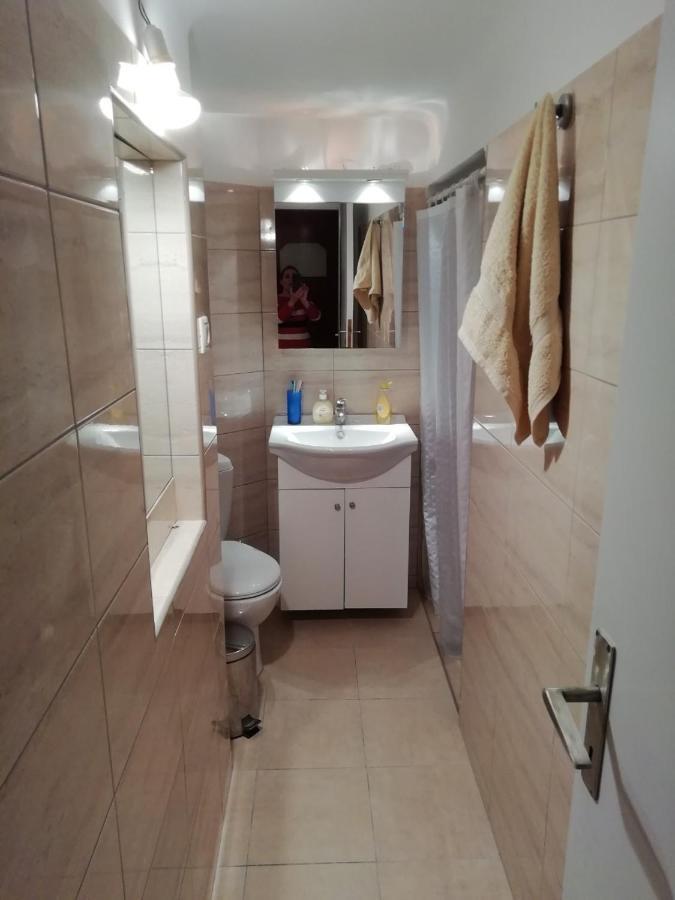 Acharnon Апартаменты Athena Bagian luar foto